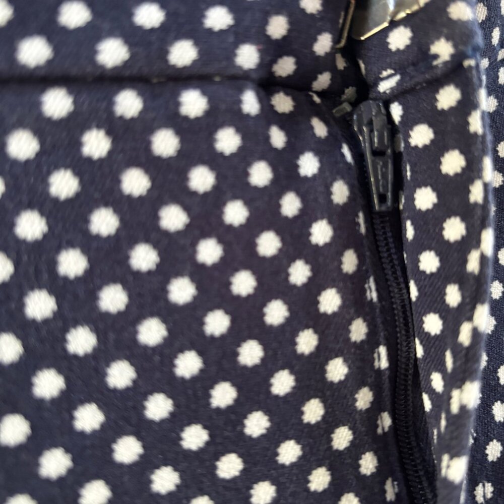 Old Navy Pixie Pant - image 3